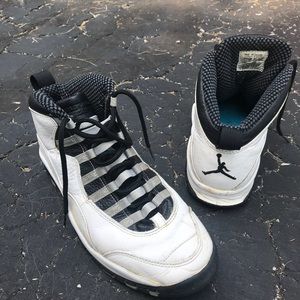 Air Jordan 23 athletic shoes